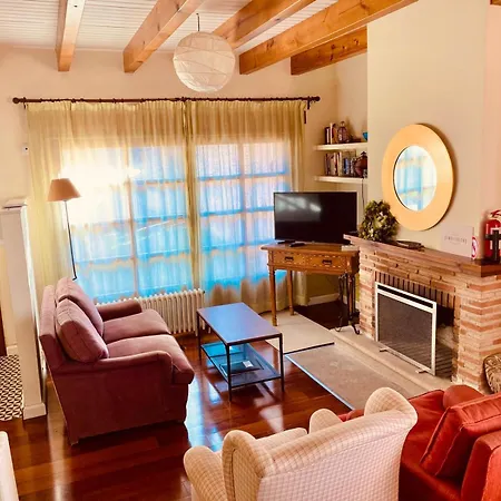 Fresno Cerca De Salamanca Con Jardin Y Piscina Hasta 5 Personas *