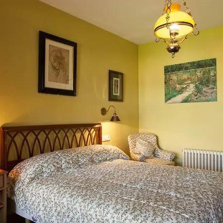 Ferienhaus Casas Olmo Y Fresno Jardin Y Piscina A 17 Kilometros De