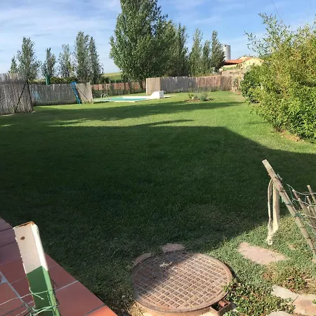 Ferienhaus Casas Olmo Y Fresno Jardin Y Piscina A 17 Kilometros De